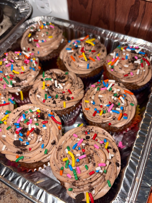 Basic flavor cupcake with buttercream